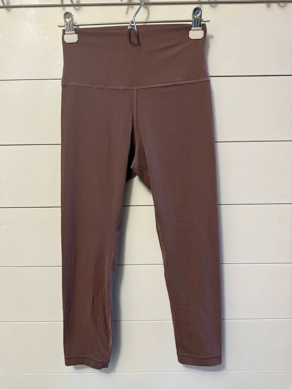Lululemon Align™ High-Rise Ribbed Crop 23